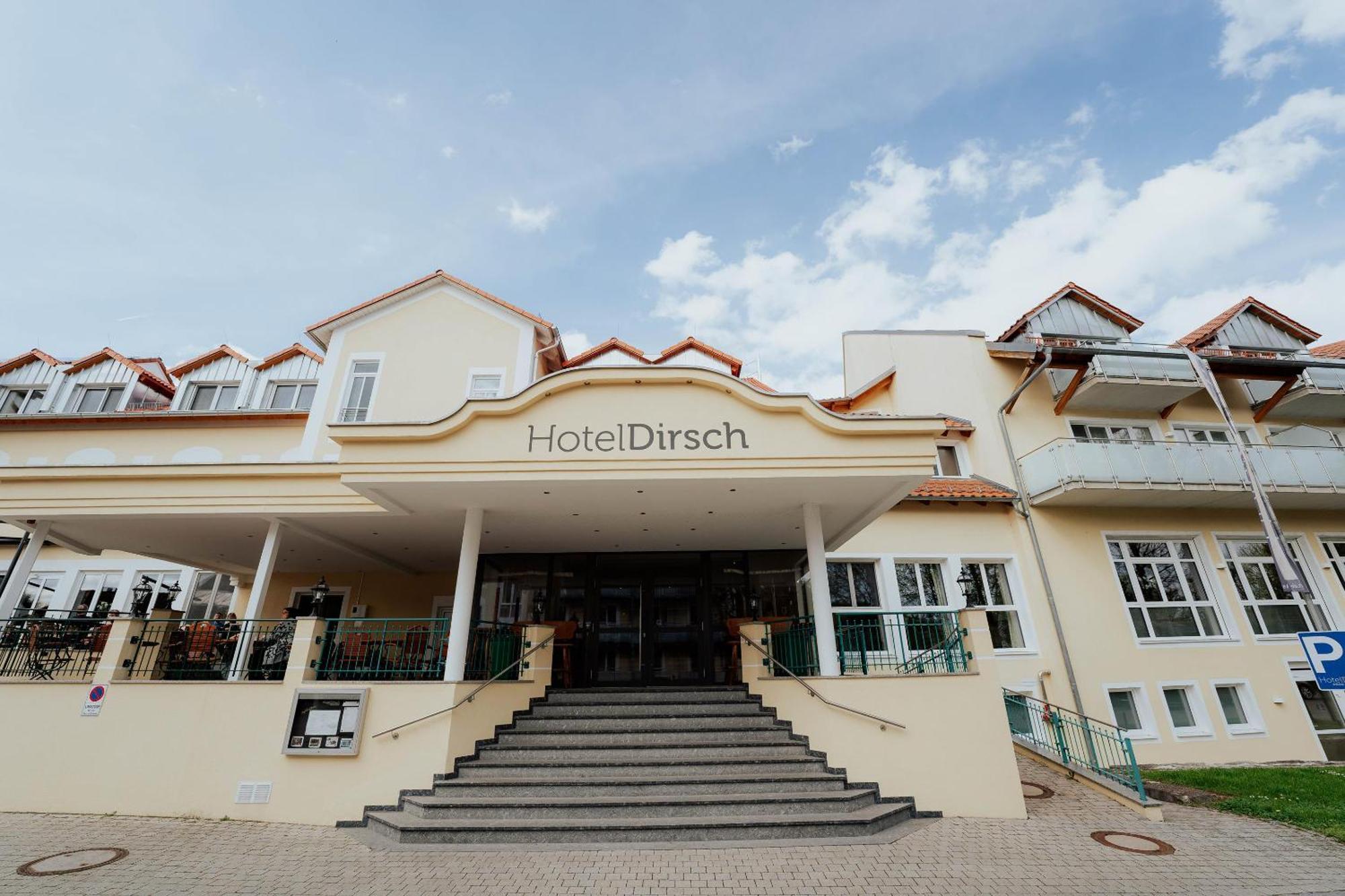 Hotel Dirsch Wellness & Spa Resort Emsing Exterior photo